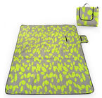 旅行/余暇のための防水ピクニック マット毛布を折るEcoの友好的な緑